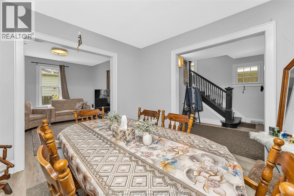 421 ELM AVENUE - 8