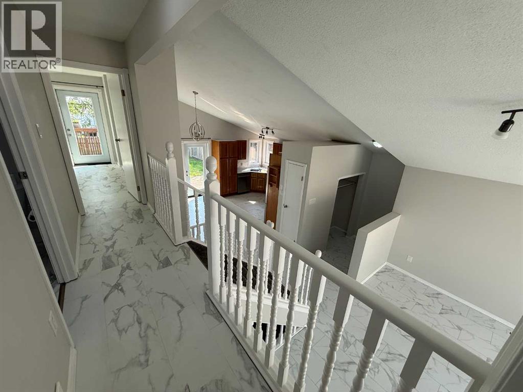 2725 57B Avenue - Photo 24