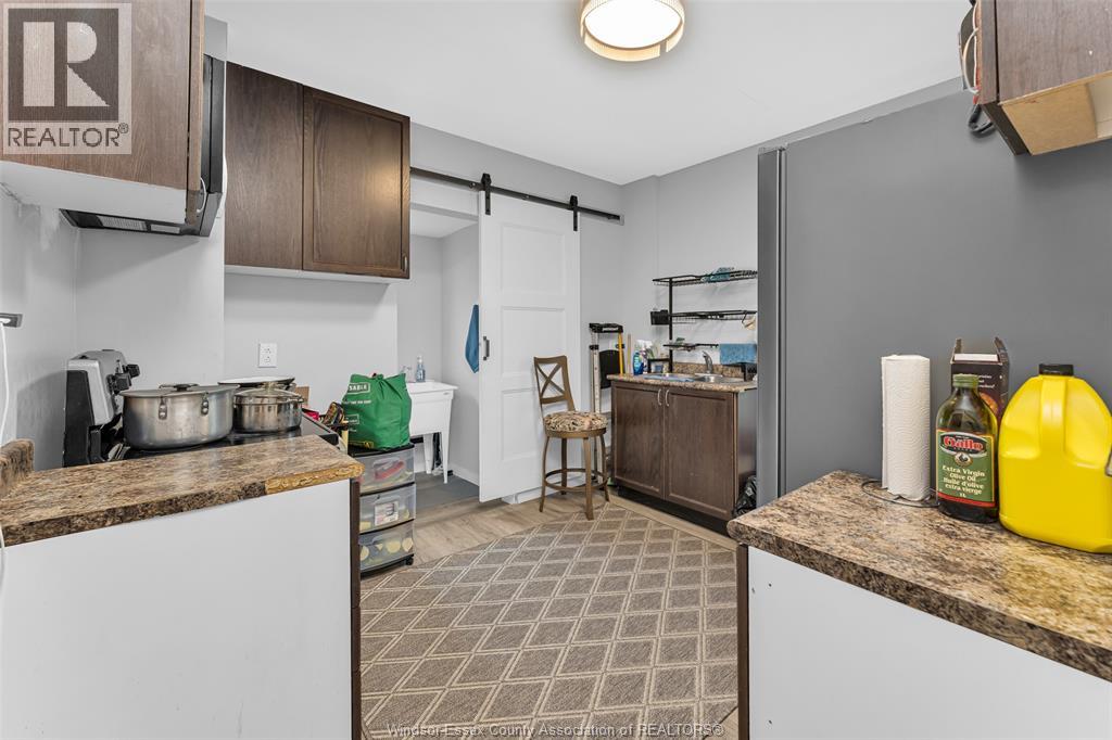 421 ELM AVENUE - 11