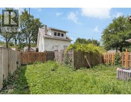 421 Elm Avenue, Windsor, ON N9A5H2 Photo 22