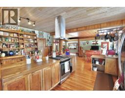 Den - 113 Nadu Road, Masset, BC V0T1M0 Photo 7