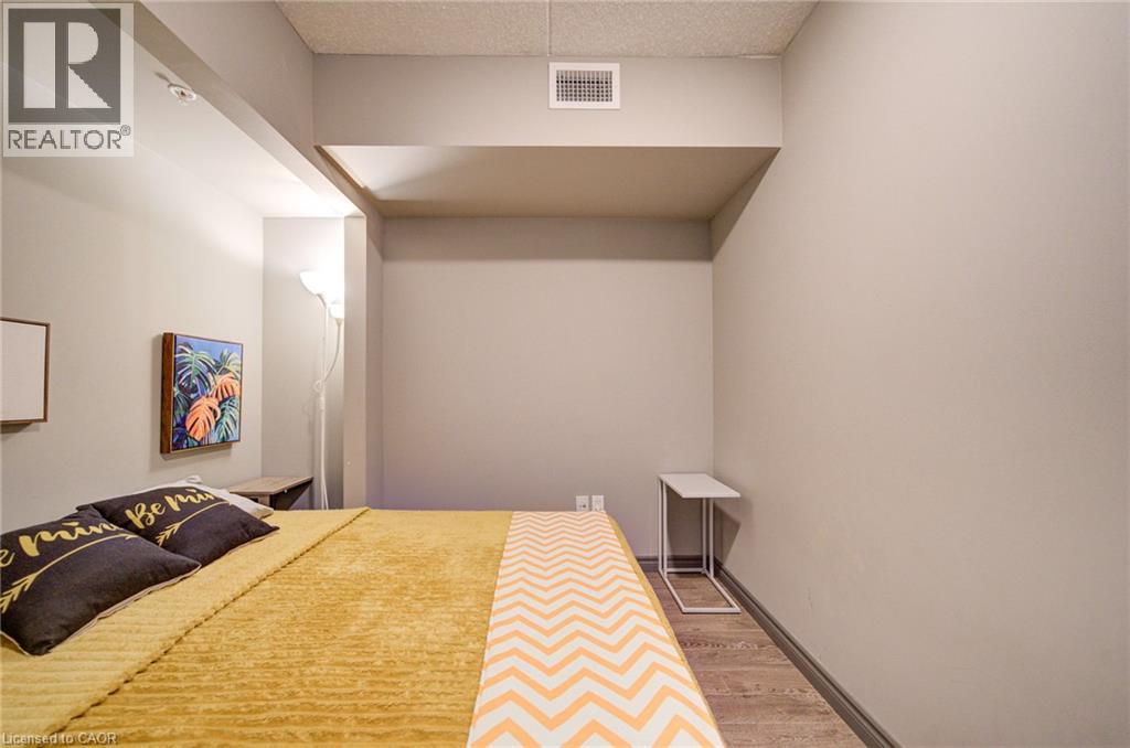 #710 321 SPRUCE Street - 31