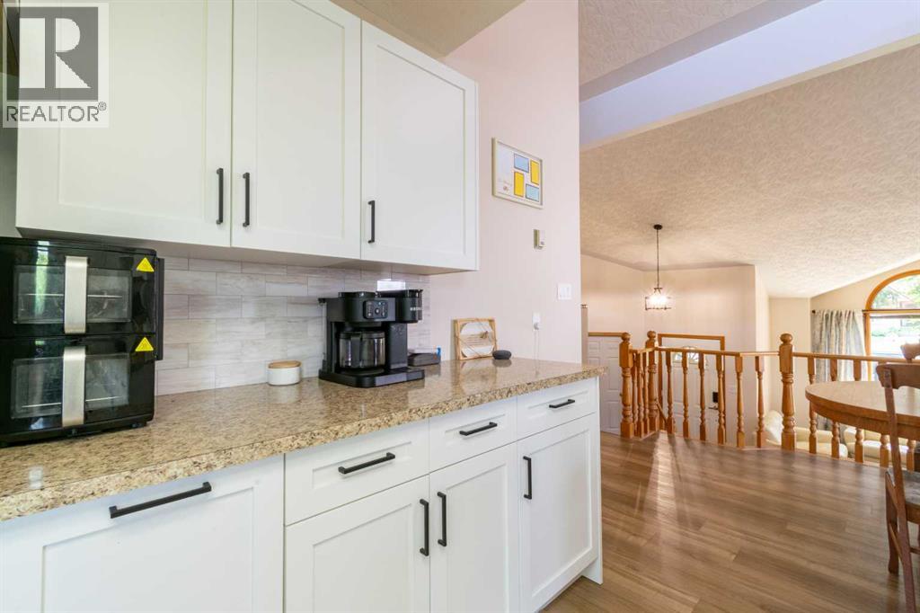 4907 53 Street - Photo 17