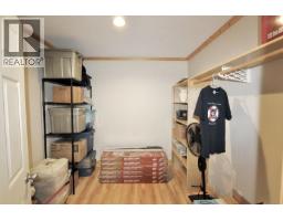 Enclosed porch - 1262 Williams Street, Masset, BC V0T1M0 Photo 7