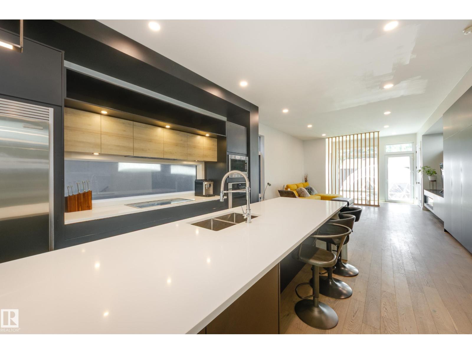 9108 117 Street NW - Photo 6