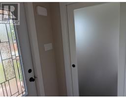 7 Norman Drive thumbnail 17