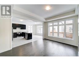 25 Garrett Styles Drive, Georgina, ON L4P0J1 Photo 12