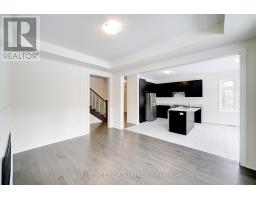 25 Garrett Styles Drive, Georgina, ON L4P0J1 Photo 13