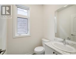 25 Garrett Styles Drive, Georgina, ON L4P0J1 Photo 8