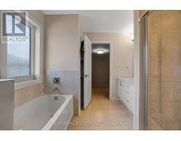 3742 Sunbank Crescent, Severn, ON L3V6H3 Photo 27