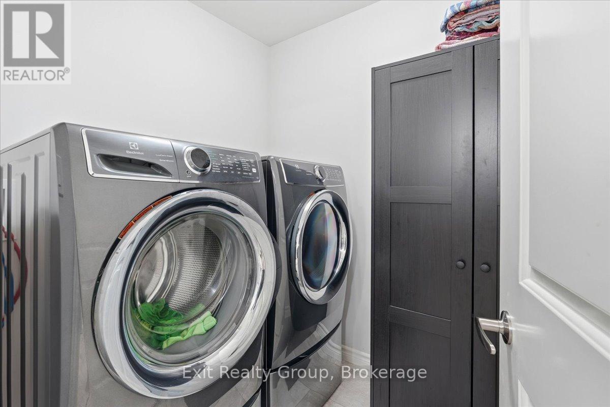 30 SANDHU CRESCENT - Image 11