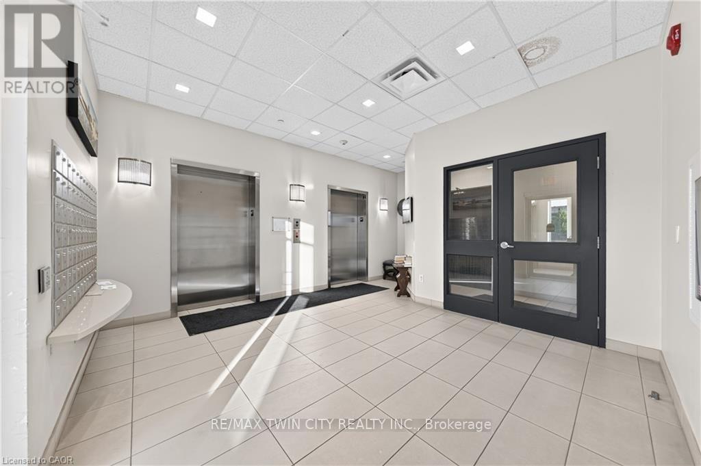 #203 155 WATER STREET S - 5