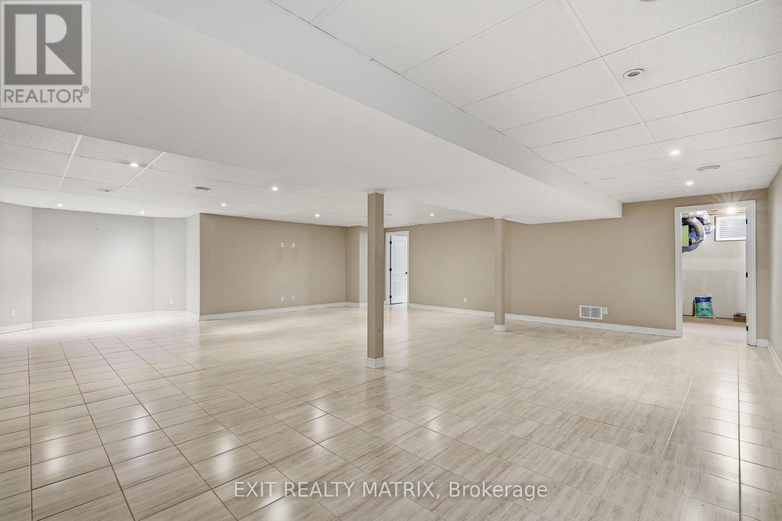501 DU PARC ROAD - Image 35