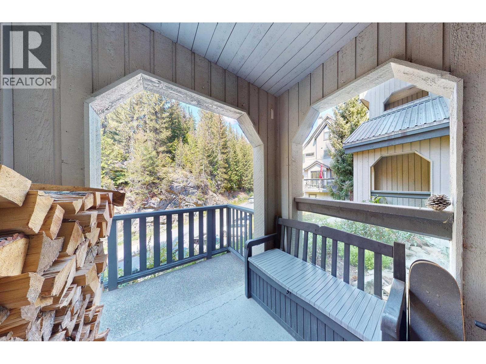 11 2556 SNOWRIDGE CRESCENT, Whistler
