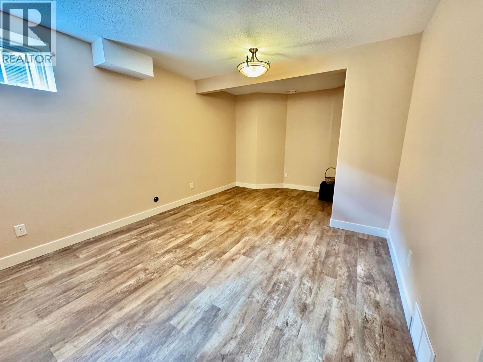 4147 4th Street - Image 90