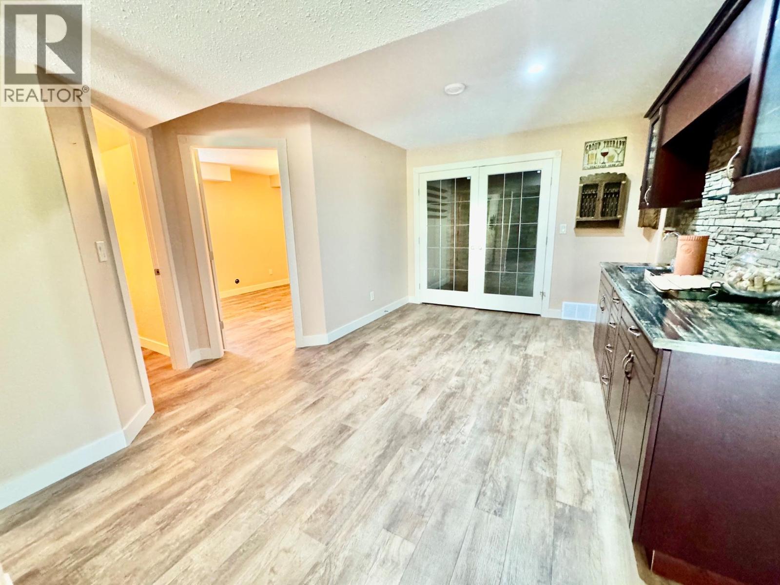 4147 4th Street - Image 91