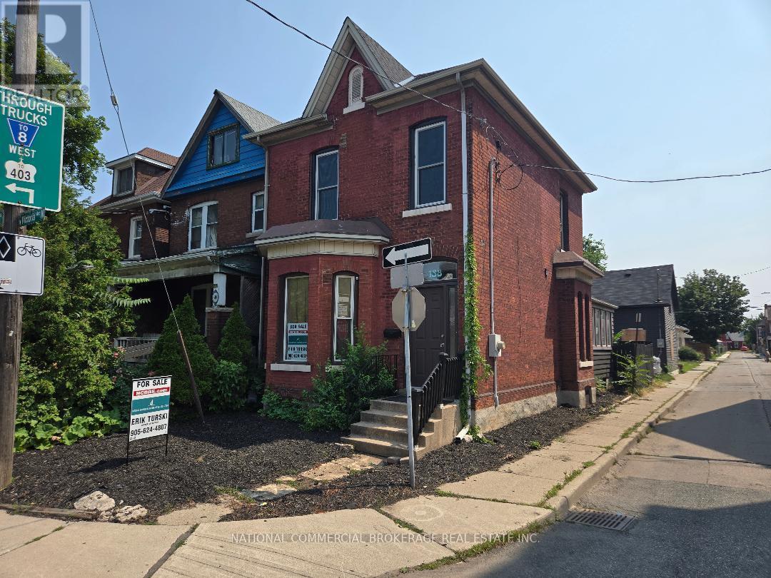 Photo of 138 Victoria Avenue
