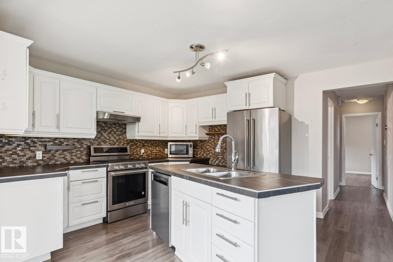 10151 71 ST NW - 8