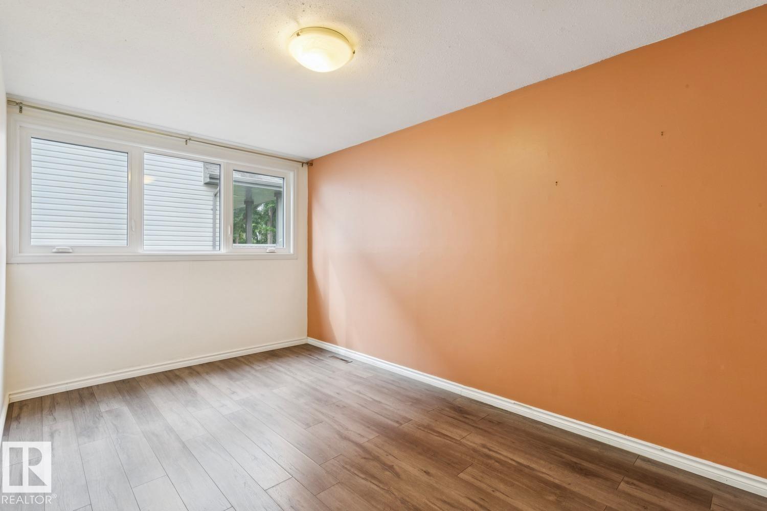 10151 71 ST NW - 19
