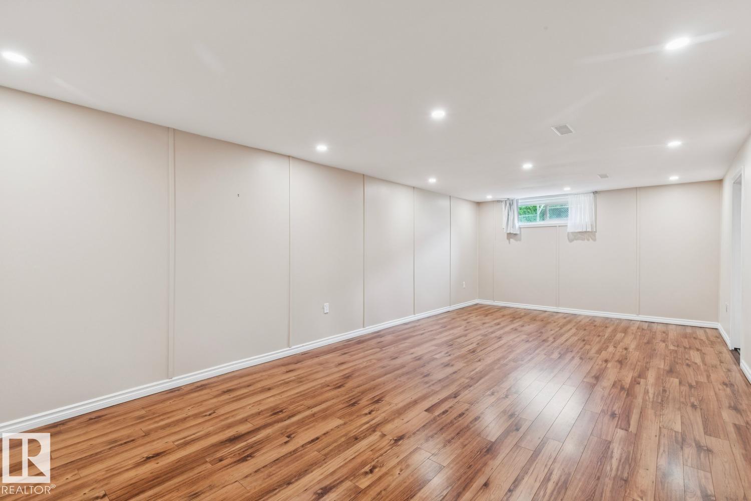 10151 71 ST NW - Image 21