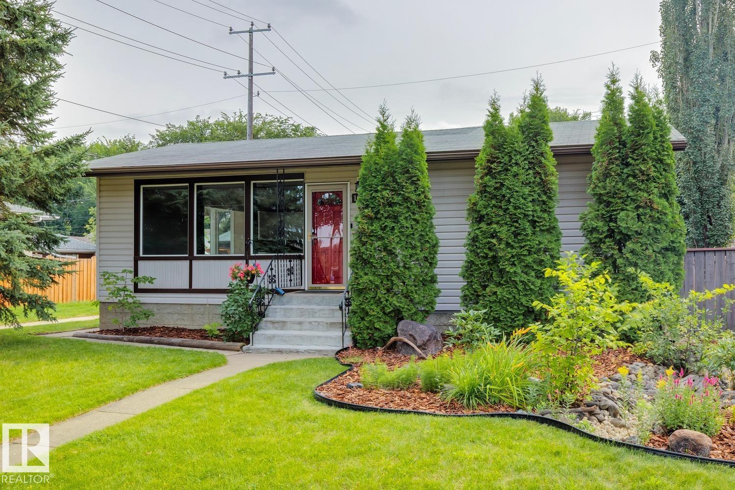 10151 71 ST NW, Terrace Heights (Edmonton), Edmonton photo 2