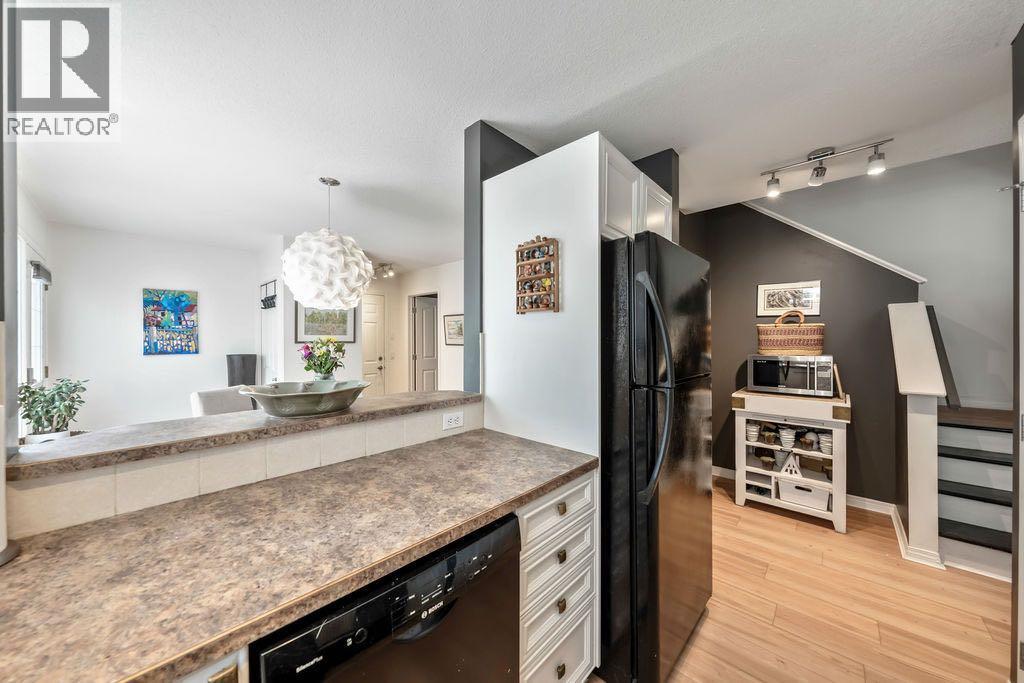 2318 17 Street Southeast - Photo 24