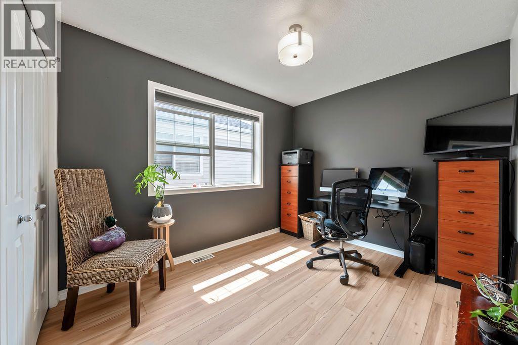 2318 17 Street Southeast - Photo 36