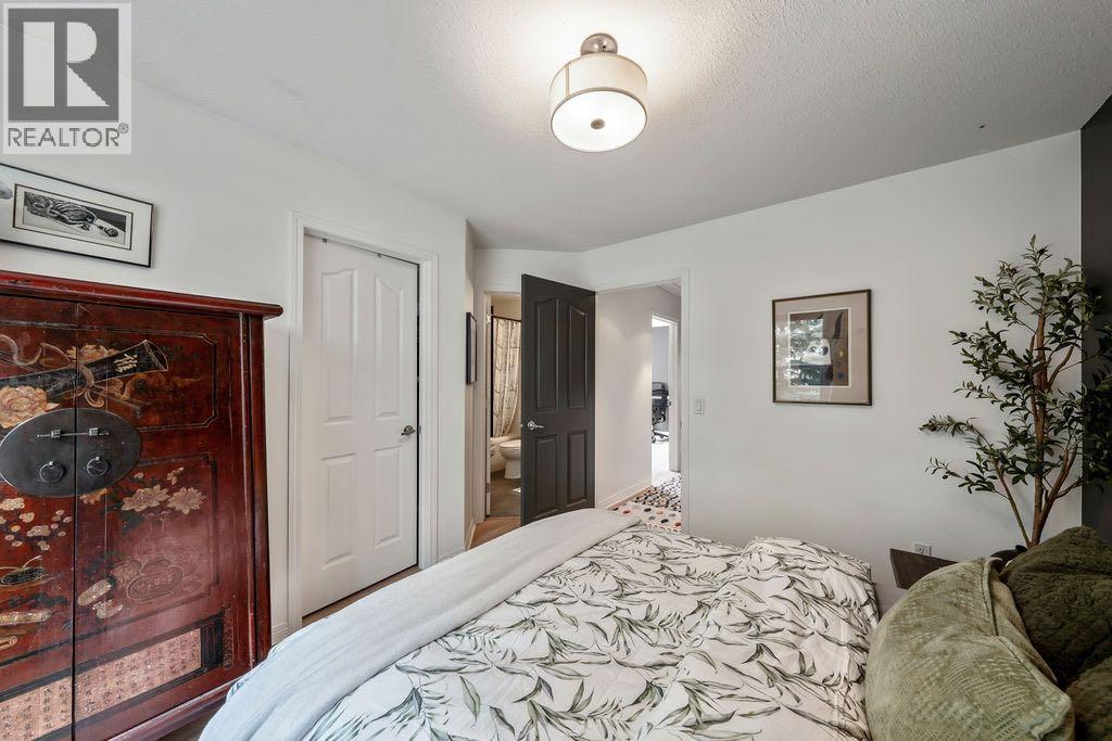 2318 17 Street Southeast - Photo 32