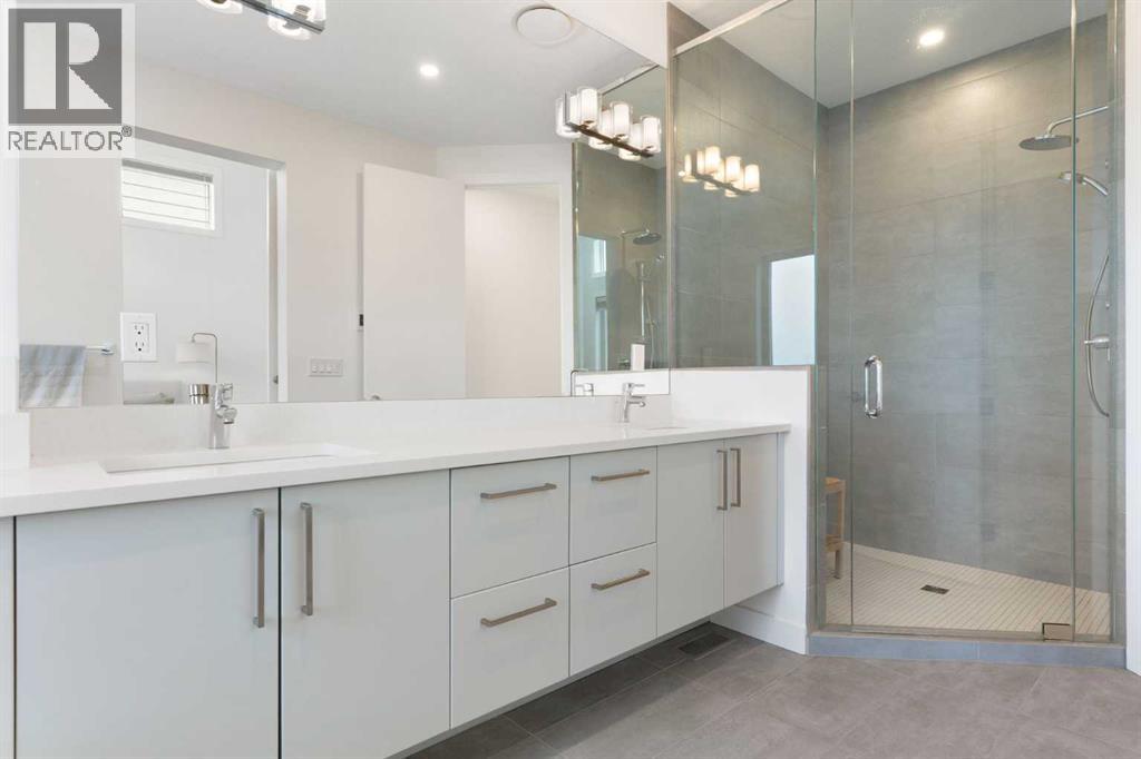 2507 17 Street NW - Image 27