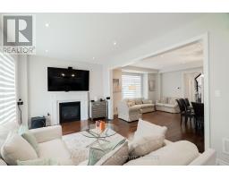 40 Frederick Pearson Street, East Gwillimbury, ON L9N0R8 Photo 10