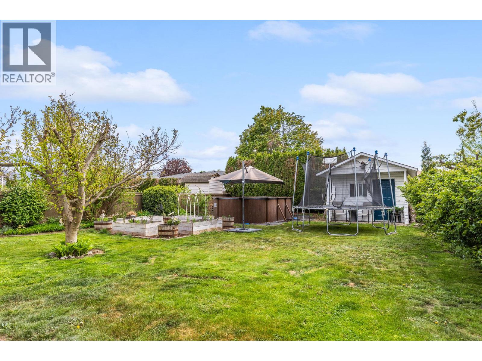 845 Hollydell Road - 52