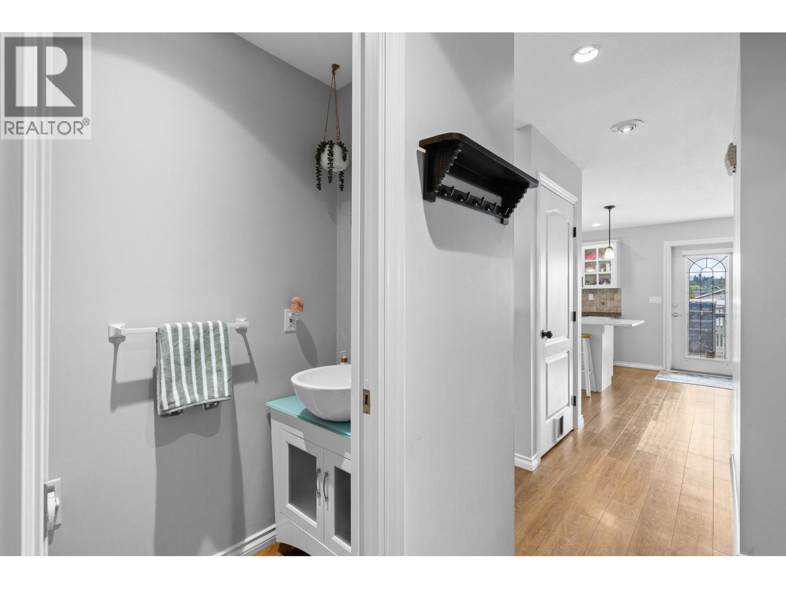845 Hollydell Road - Image 14