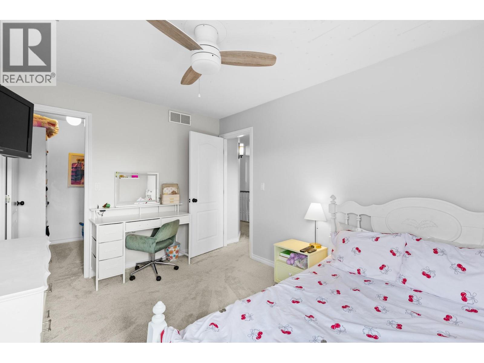 845 Hollydell Road - 33