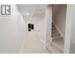 40 Frederick Pearson Street, East Gwillimbury, ON L9N0R8 Photo 34