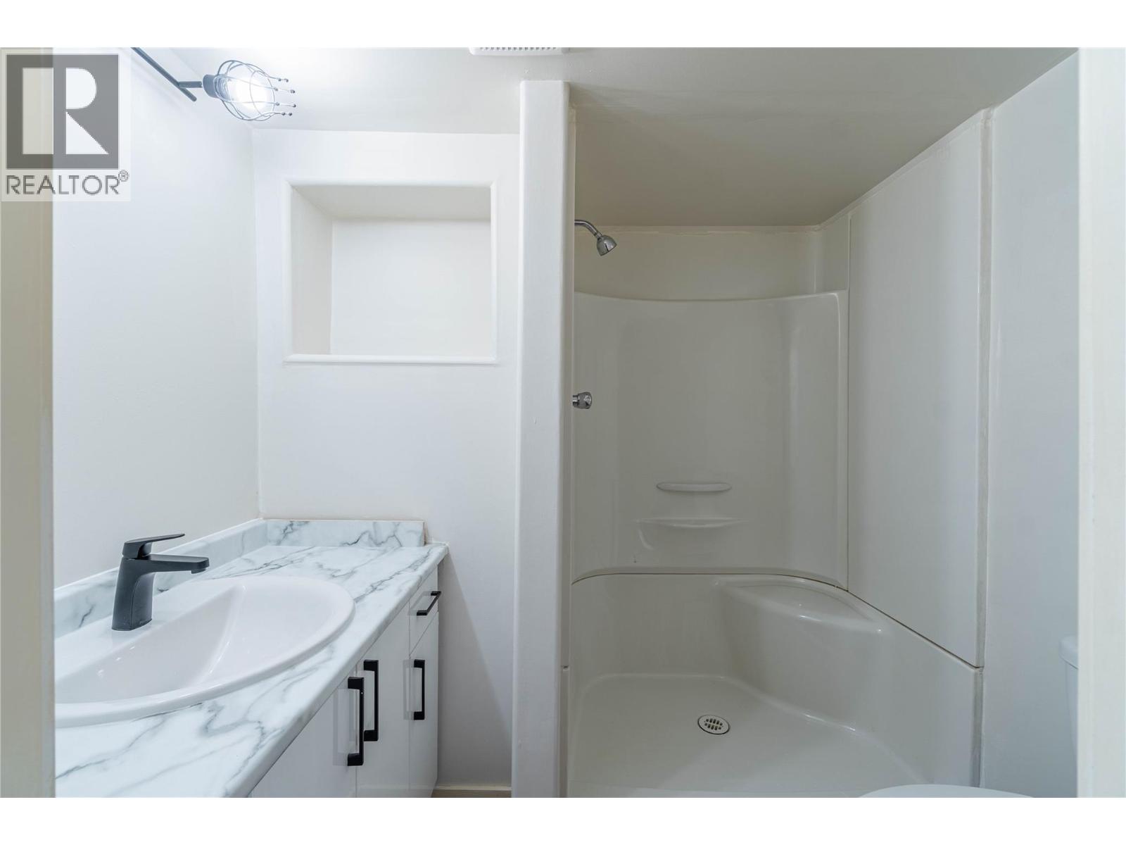 1202 Houston Street - Image 19