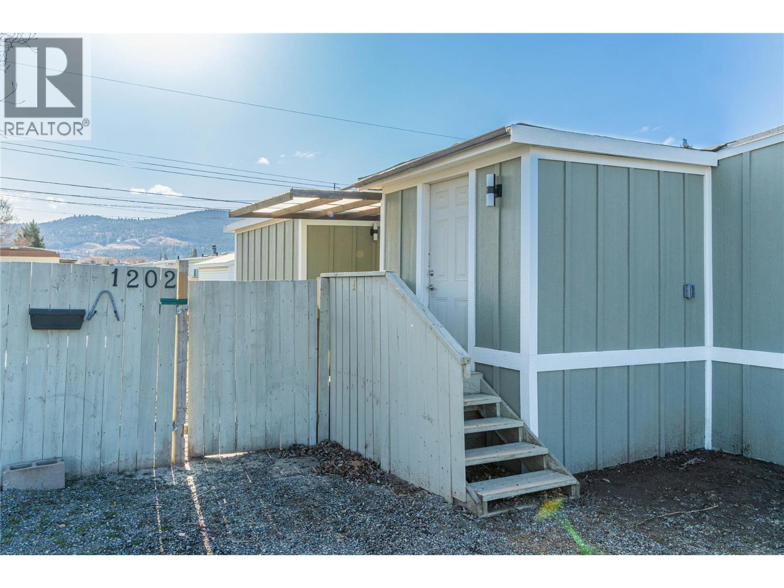 1202 Houston Street - 27