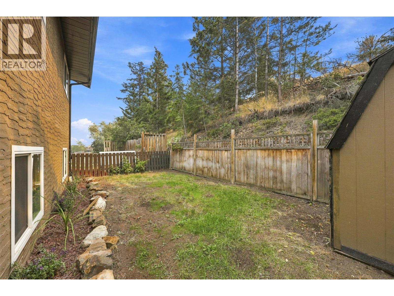 1979 HARRISON Way - Image 34