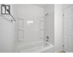 9 1128 Mckercher Drive, Saskatoon, SK S7H4Y7 Photo 23