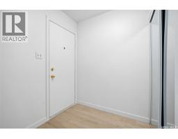 Bedroom - 9 1128 Mckercher Drive, Saskatoon, SK S7H4Y7 Photo 7
