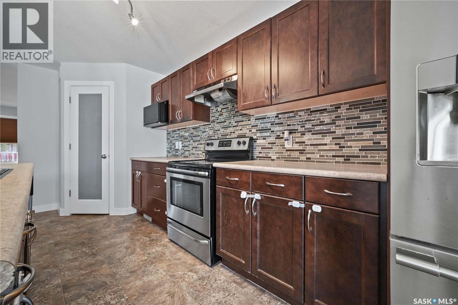 5234 Campling AVENUE - Image 10