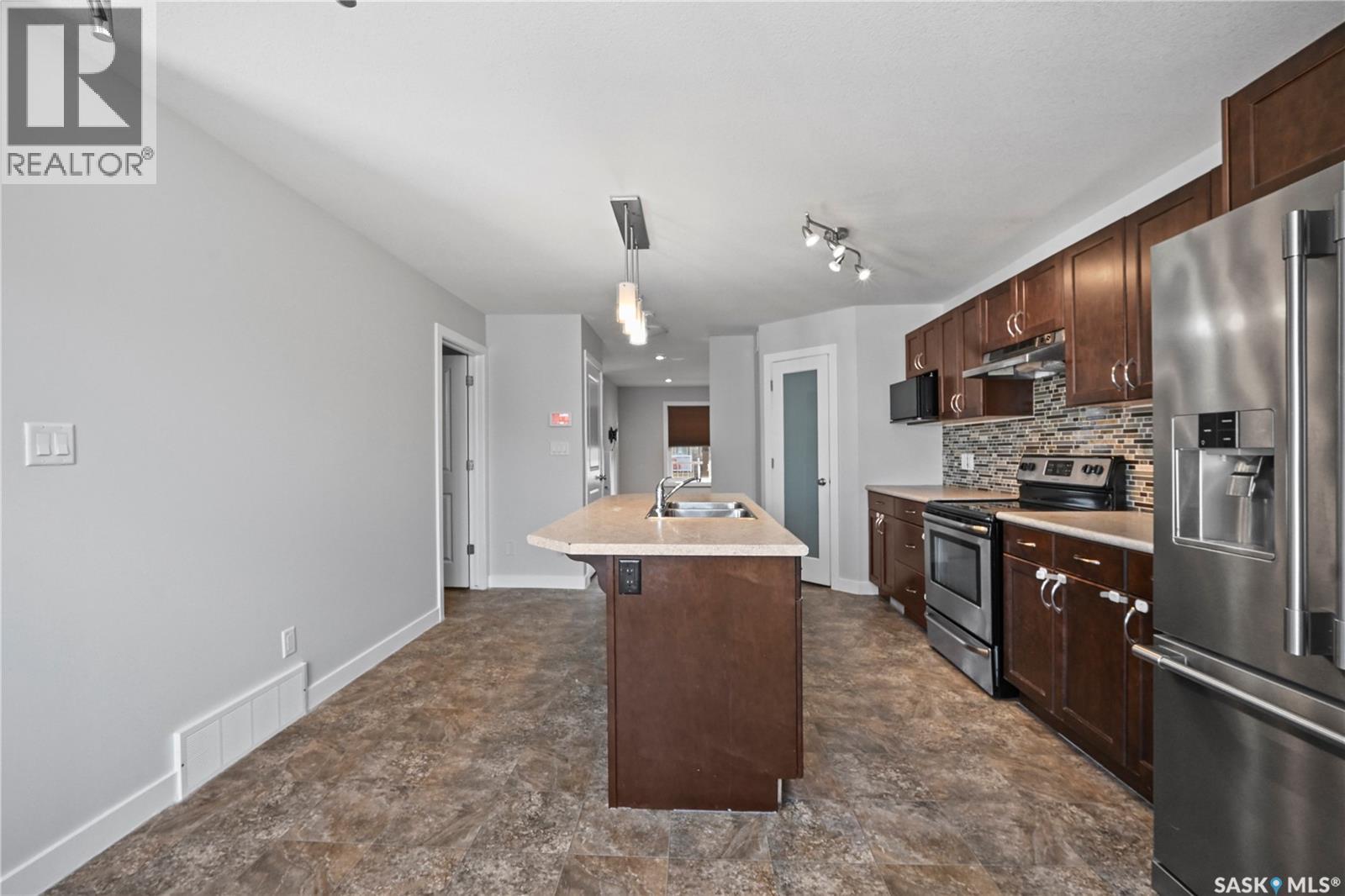 5234 Campling AVENUE - Image 12
