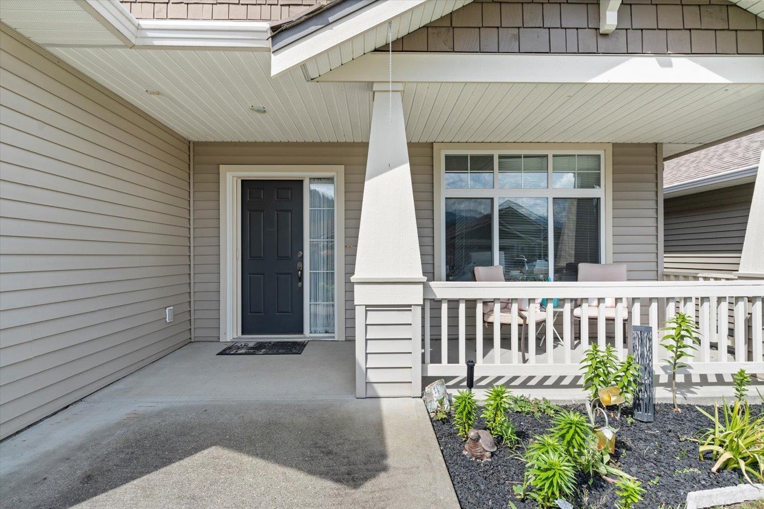 4 Bed, 3 Bath House for Sale in Chilliwack – 5965 RIVERSTONE STREET, Sardis South, Chilliwack – MLS# R3154412 - Image 4