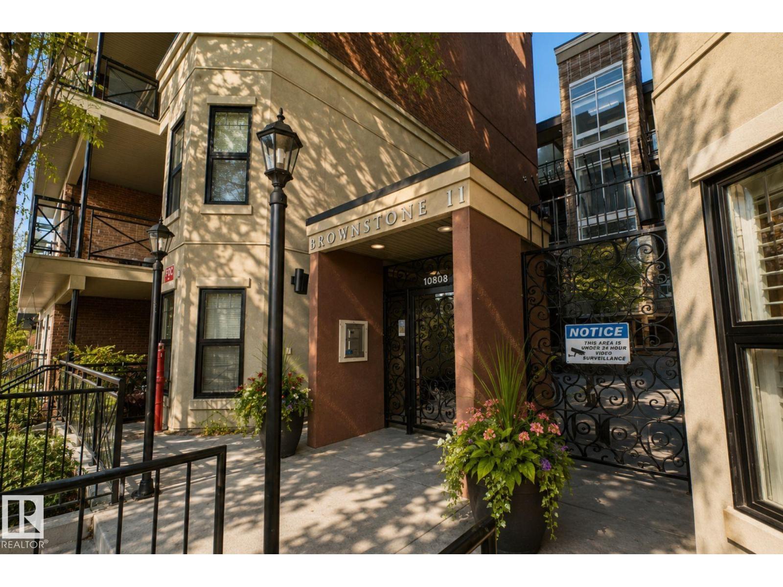 #310 10808 71 AV NW - 39