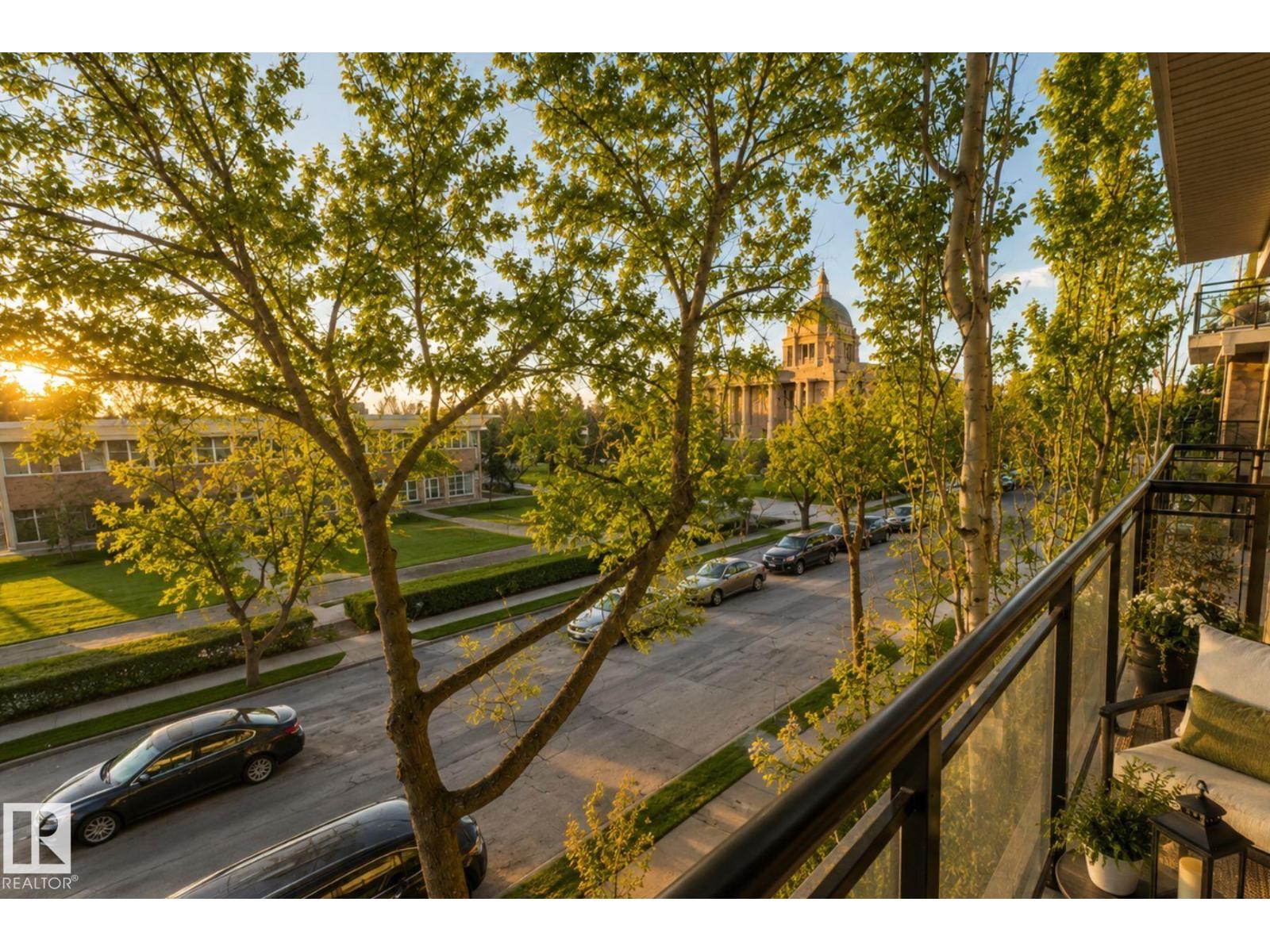 #310 10808 71 AV NW - 32