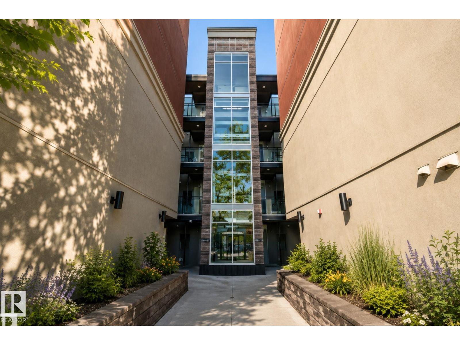 #310 10808 71 AV NW - 38