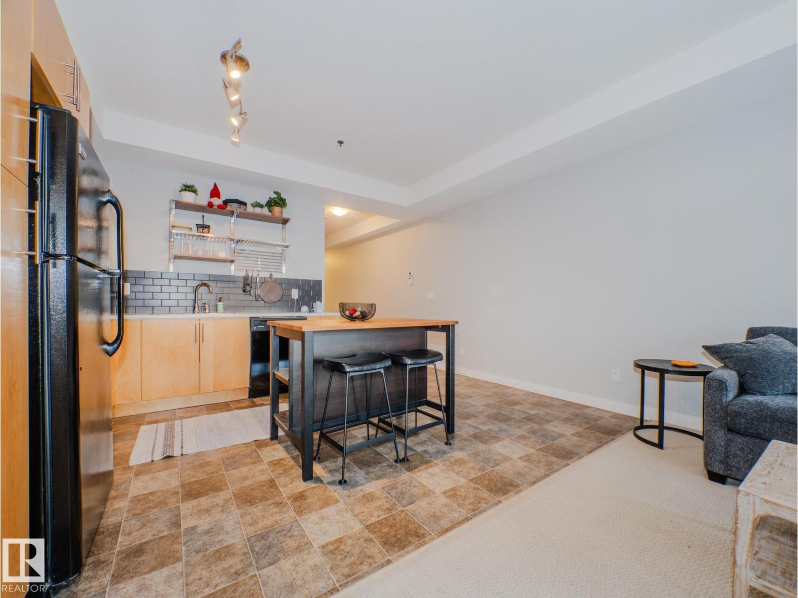 #310 10808 71 AV NW - 12