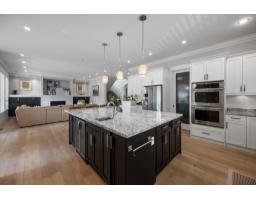 13632 Blackburn Avenue, White Rock, BC V4B2Y8 Photo 15
