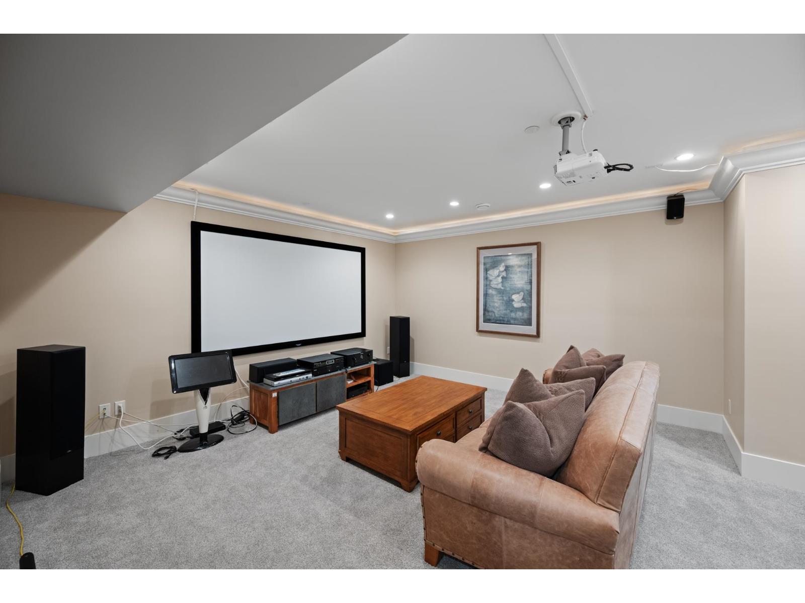 13632 BLACKBURN AVENUE, White Rock