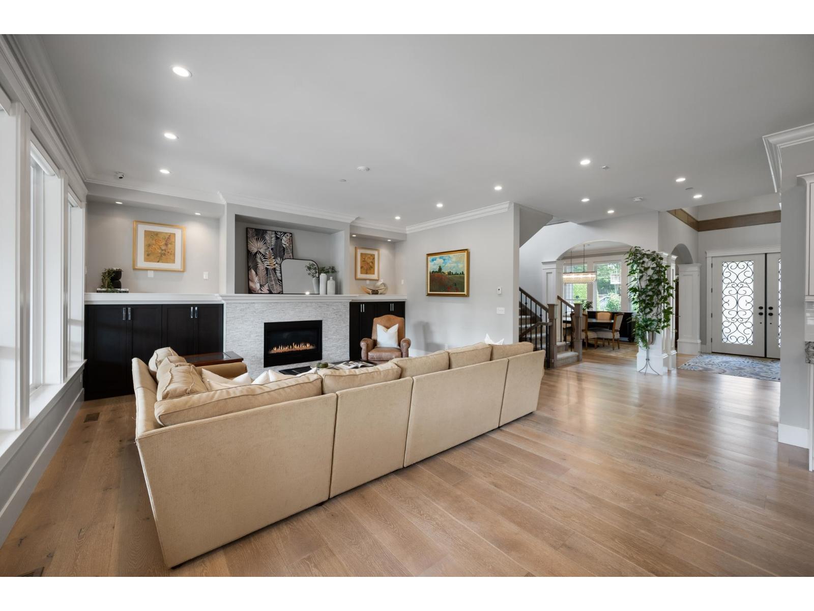 13632 BLACKBURN AVENUE, White Rock