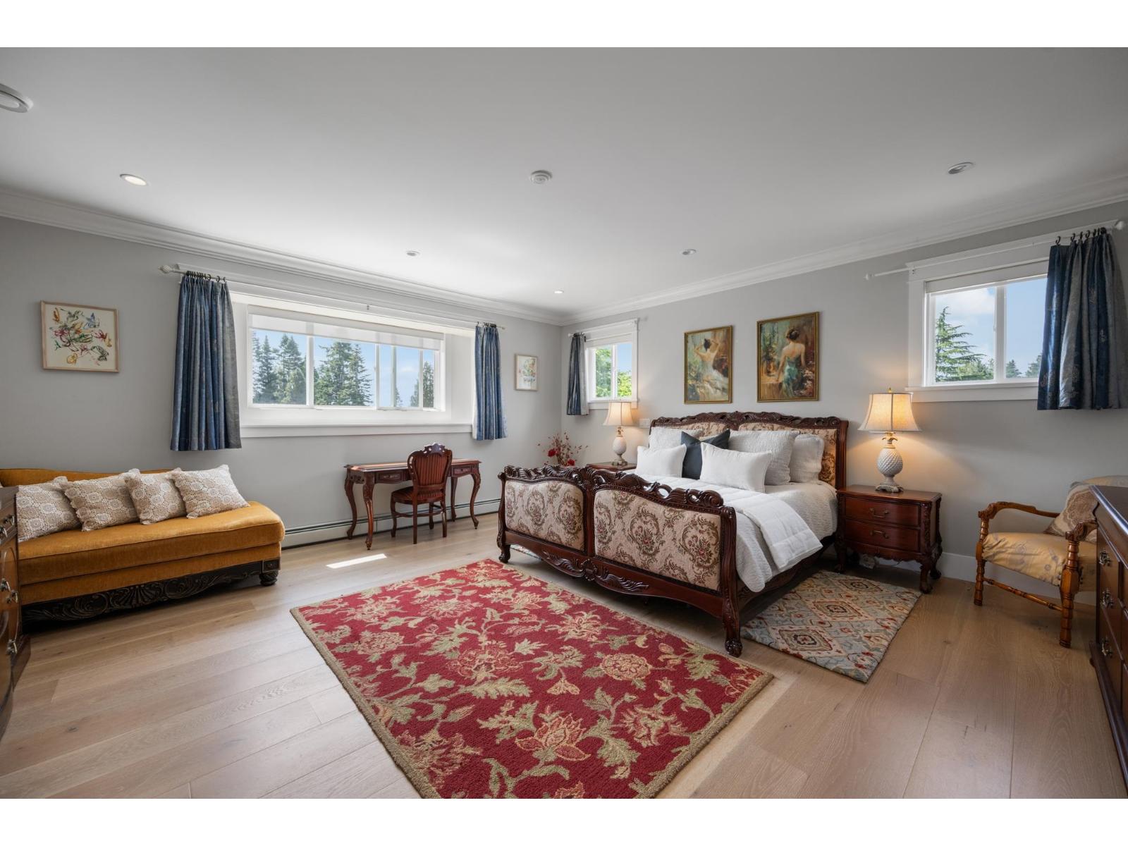 13632 BLACKBURN AVENUE, White Rock